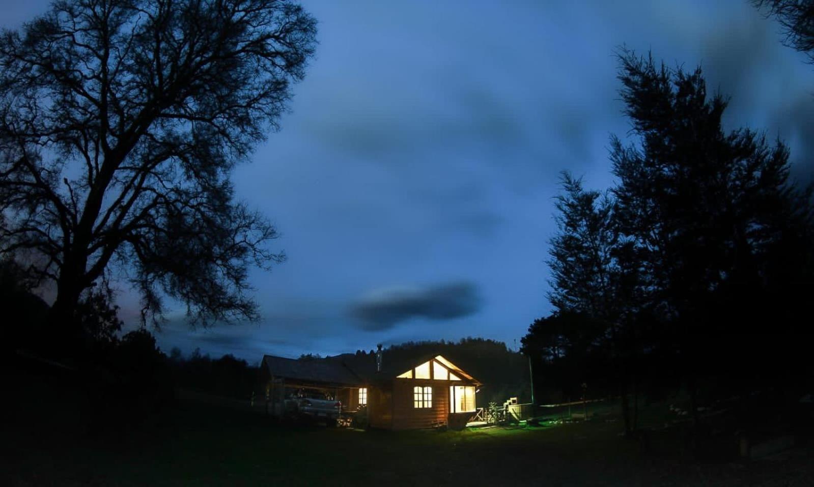 Cabanas Los Canelos Hermosa Granja En Pucon Exterior photo
